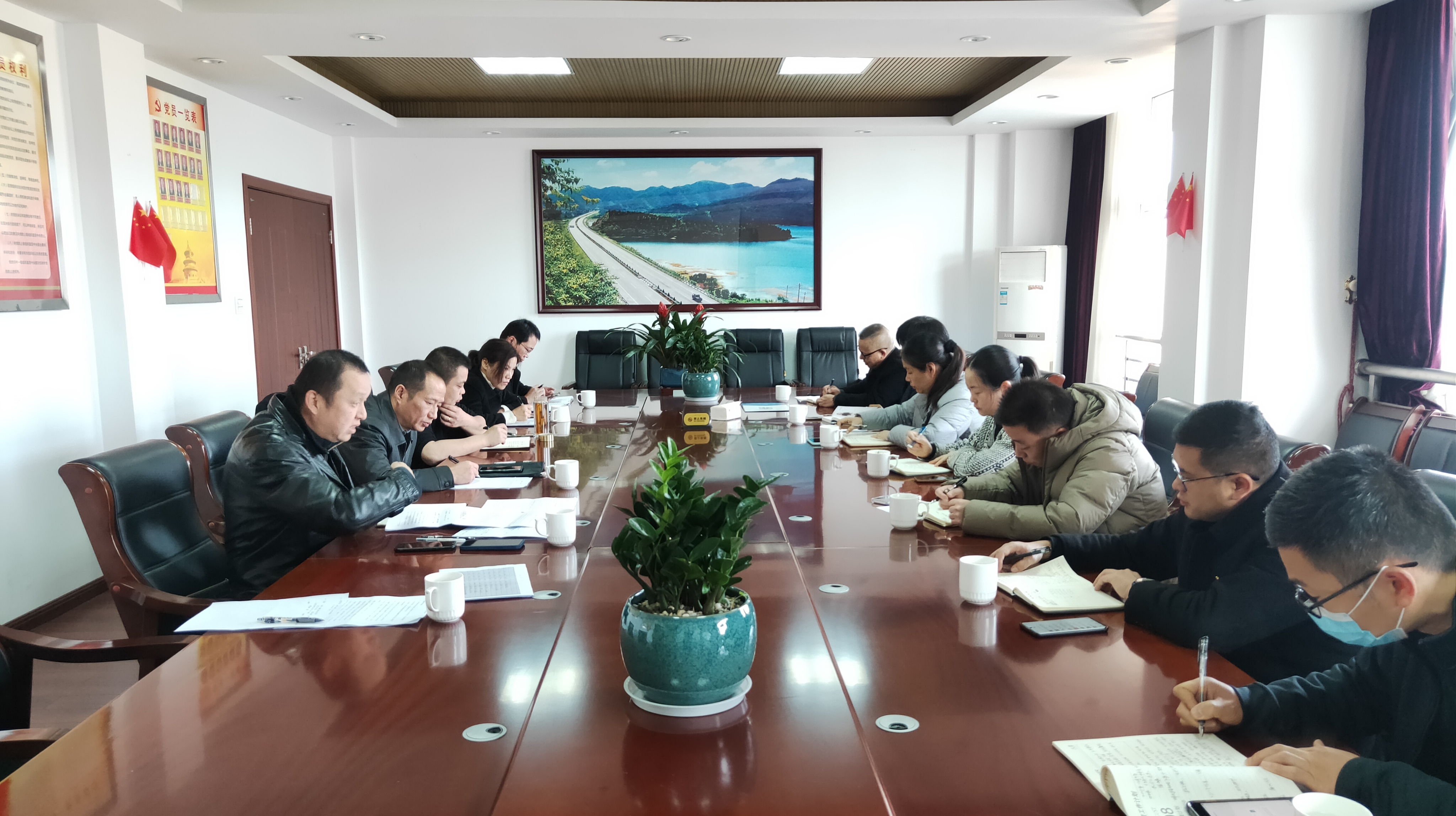 1640071447401780.jpg 20211217年度工作總結(jié)會(huì)現(xiàn)場(chǎng)(葉茂攝).jpg