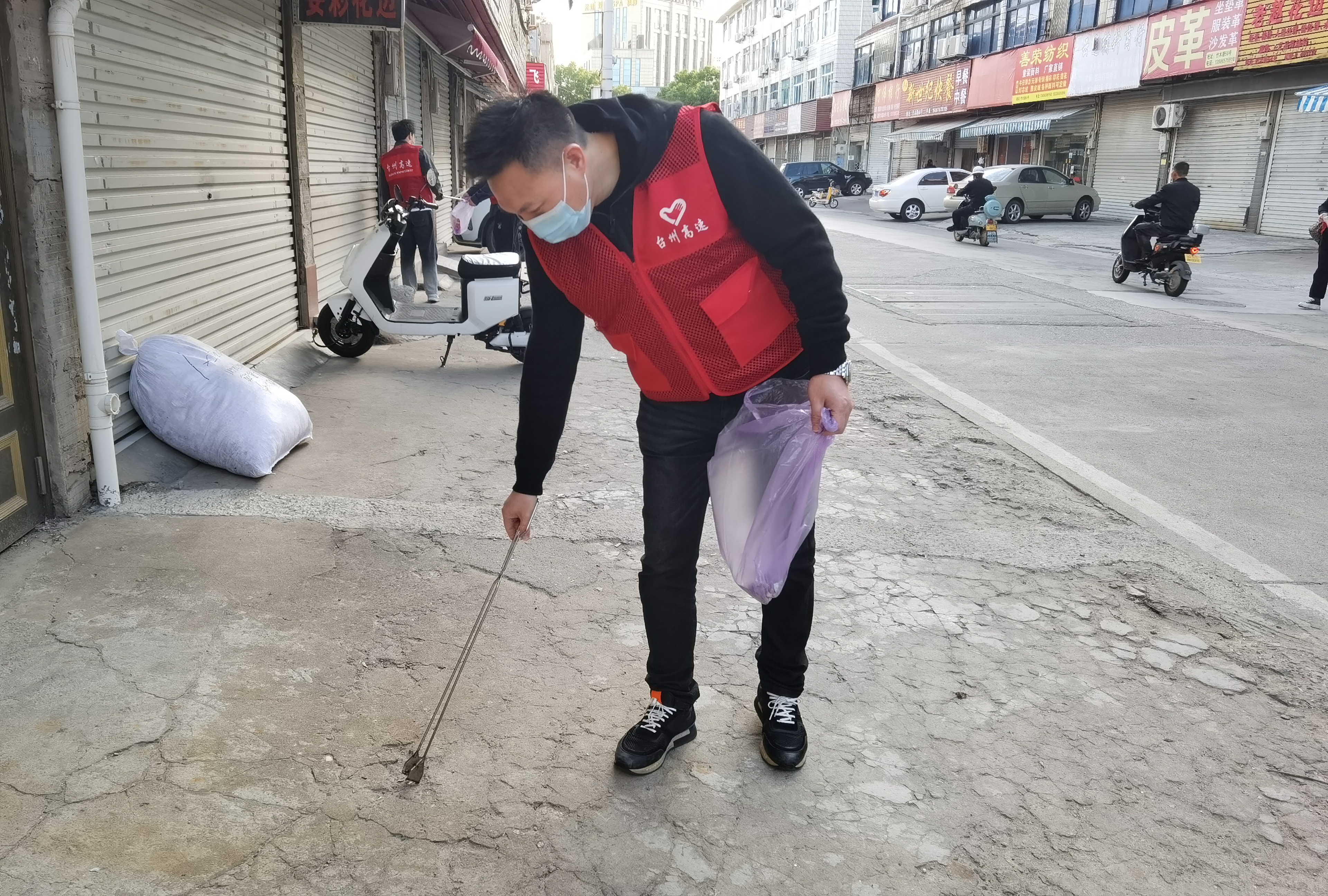 1667349675882695.jpg 1.jpg