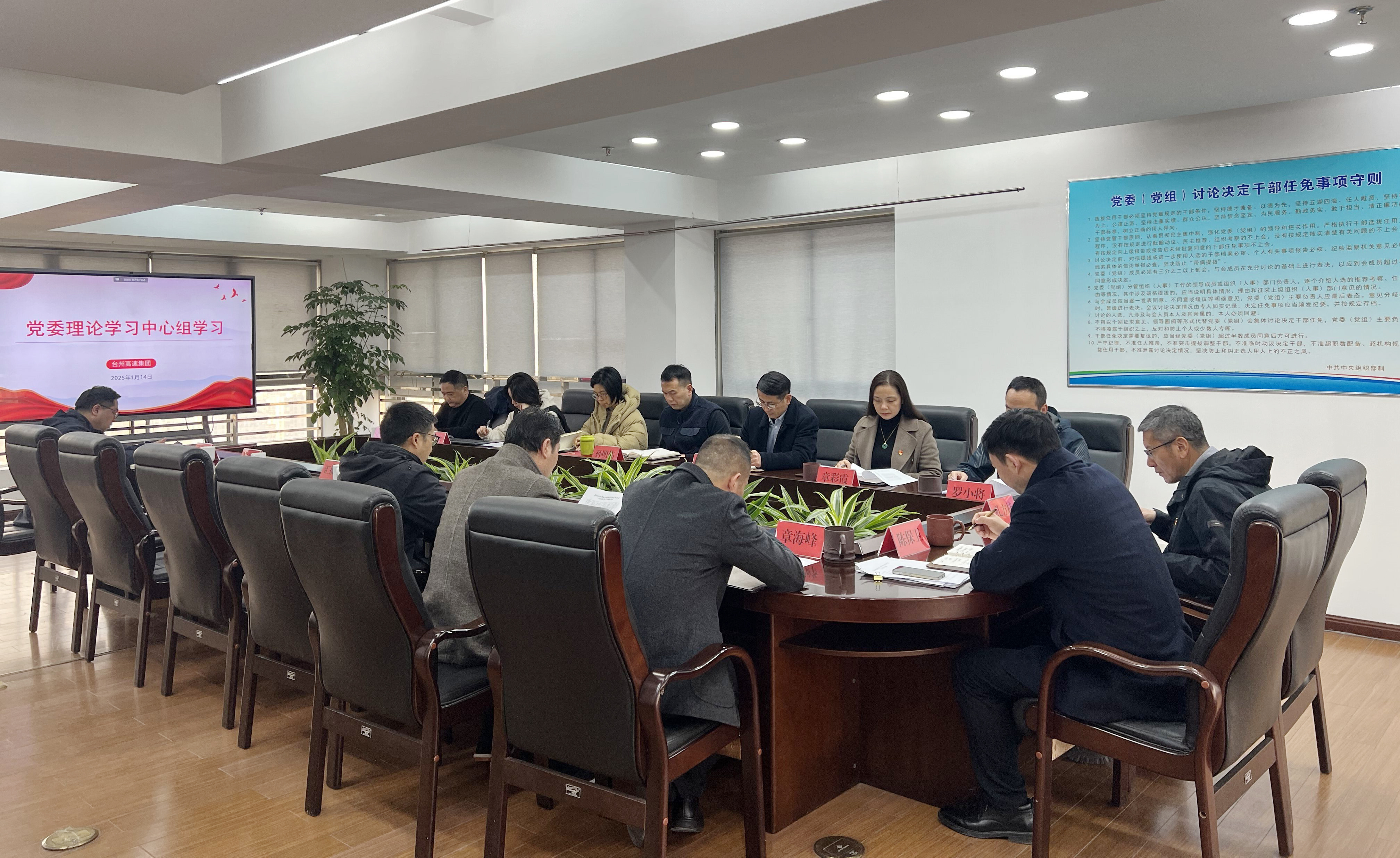 1736930461774894.jpg 1932b2a4f8d44c9ee10ad1892fe5976.jpg